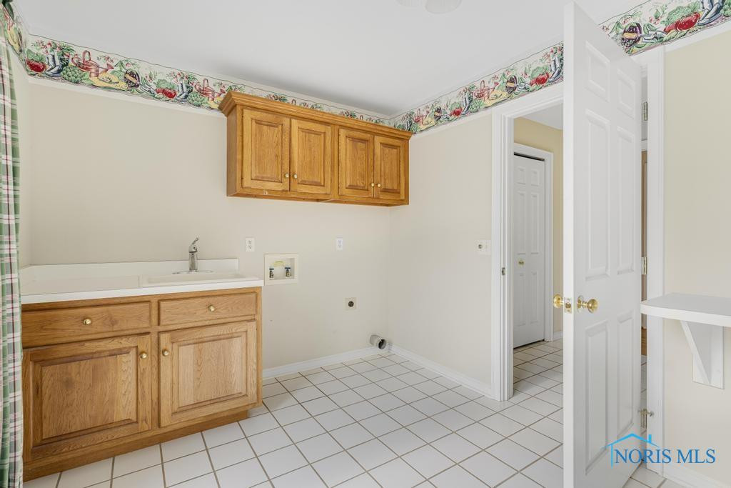 3224 Pepper Ridge Drive