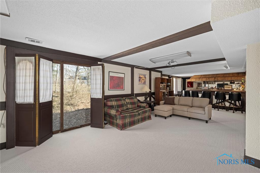 2944 Plumbrook Drive