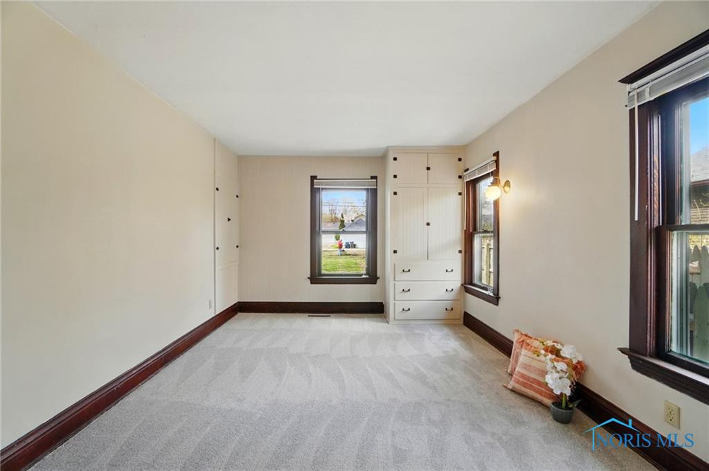 237 E 5th Street