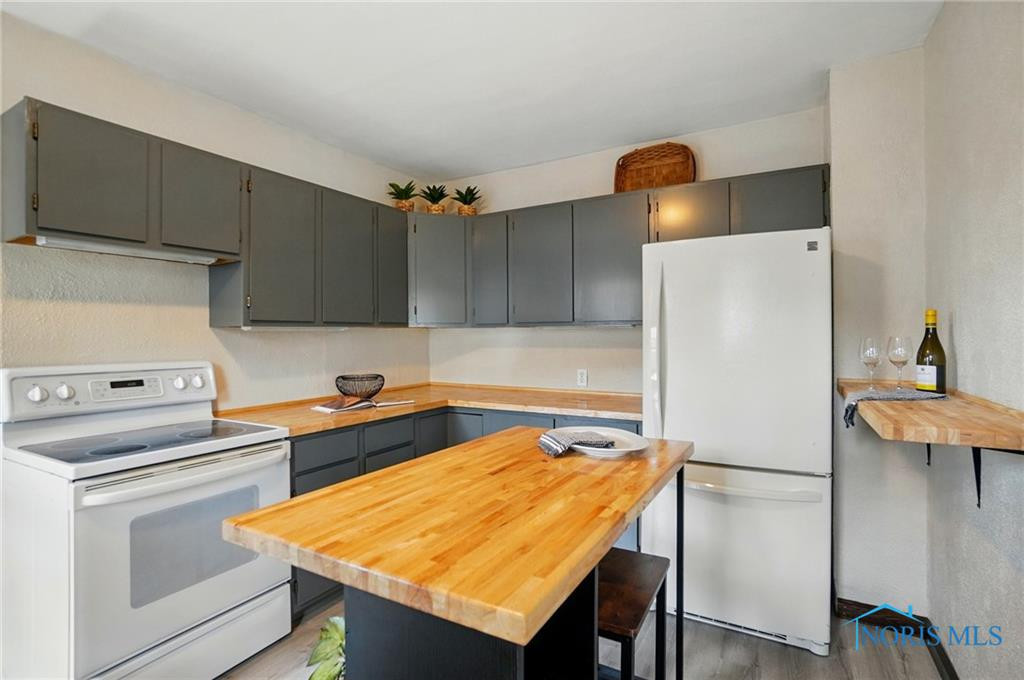 237 E 5th Street