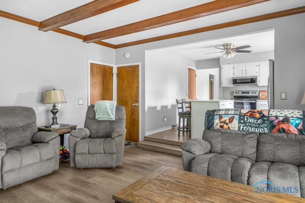 3761 Schneider Road