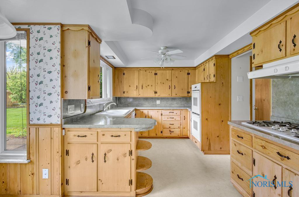 2838 Isha Laye Way