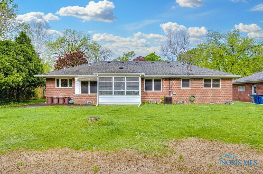 2838 Isha Laye Way