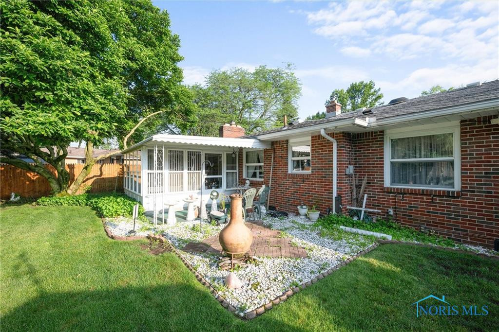 2251 Bucklew Drive