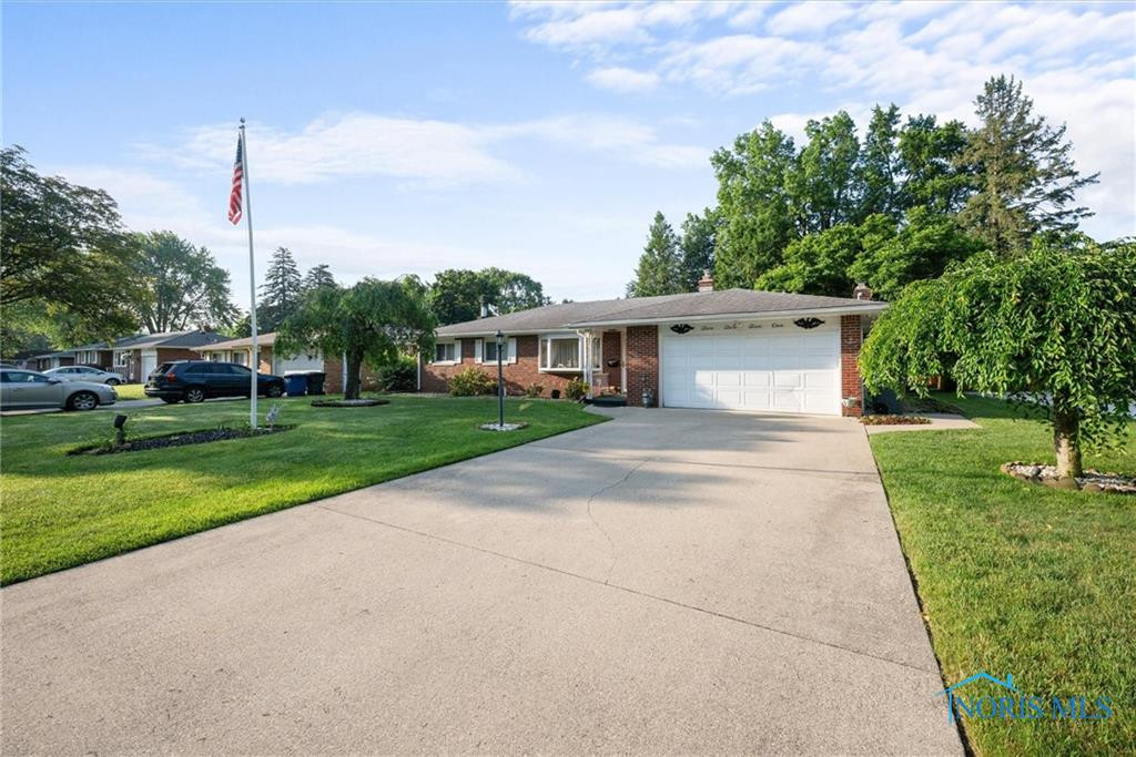 2251 Bucklew Drive