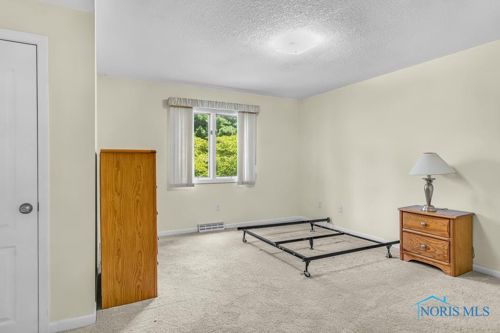 2154 The Bluffs, 2154