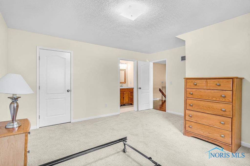 2154 The Bluffs, 2154
