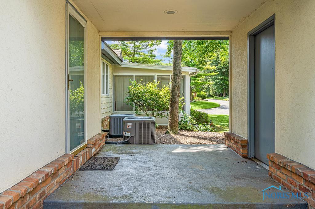 2154 The Bluffs, 2154