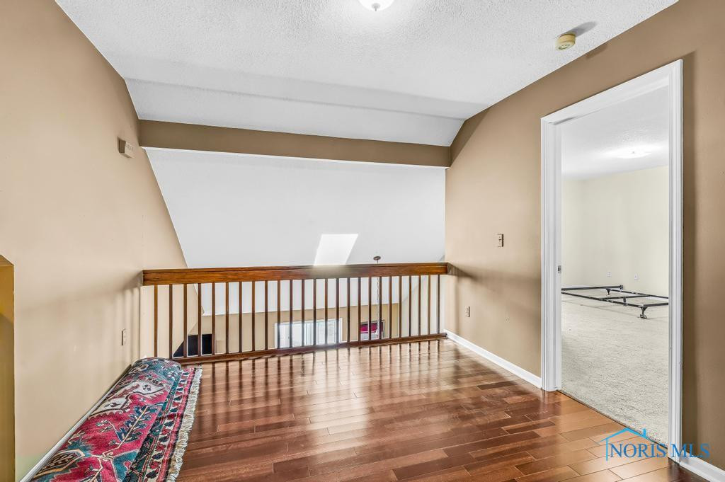 2154 The Bluffs, 2154