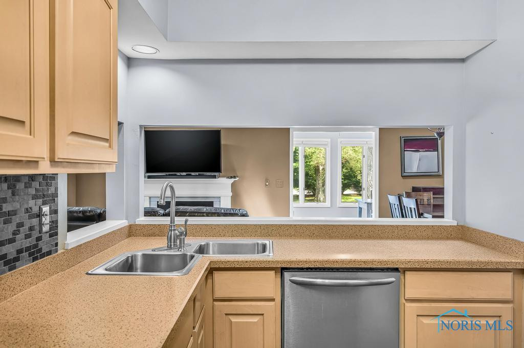 2154 The Bluffs, 2154