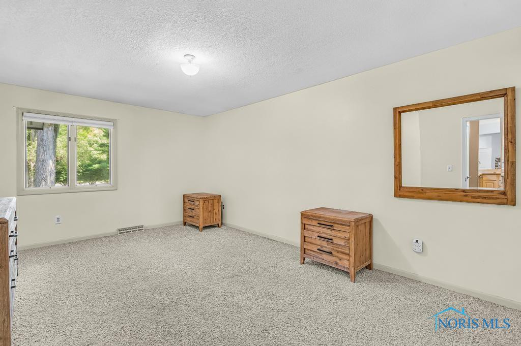 2154 The Bluffs, 2154
