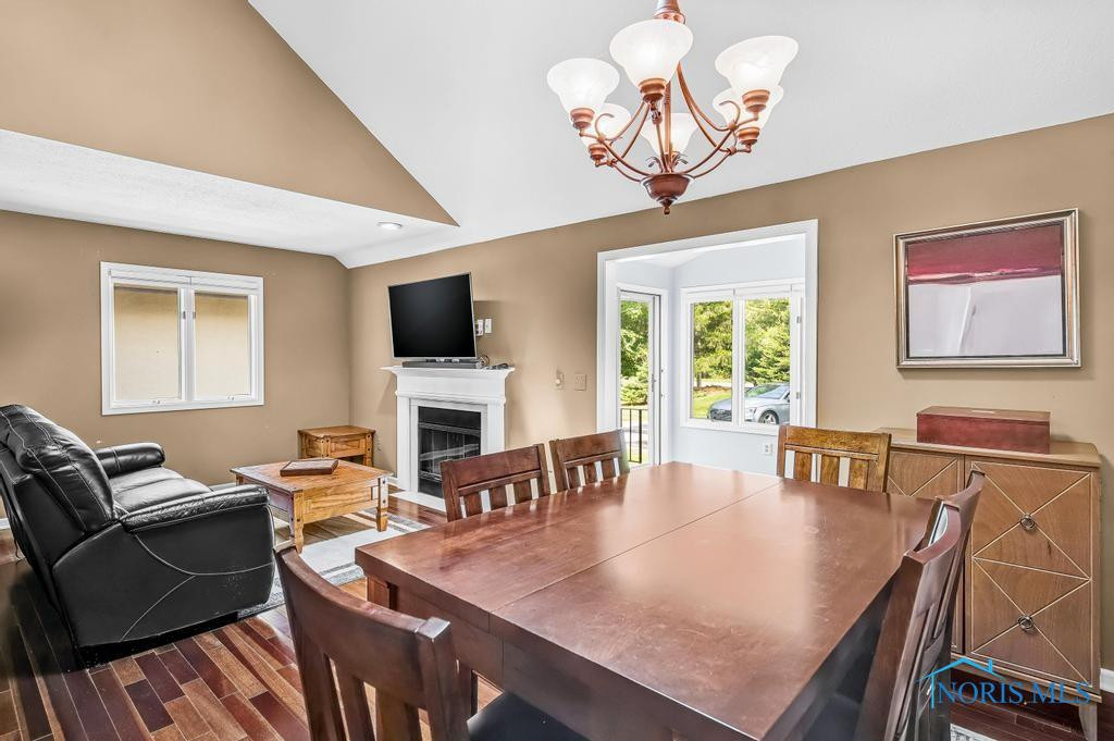 2154 The Bluffs, 2154