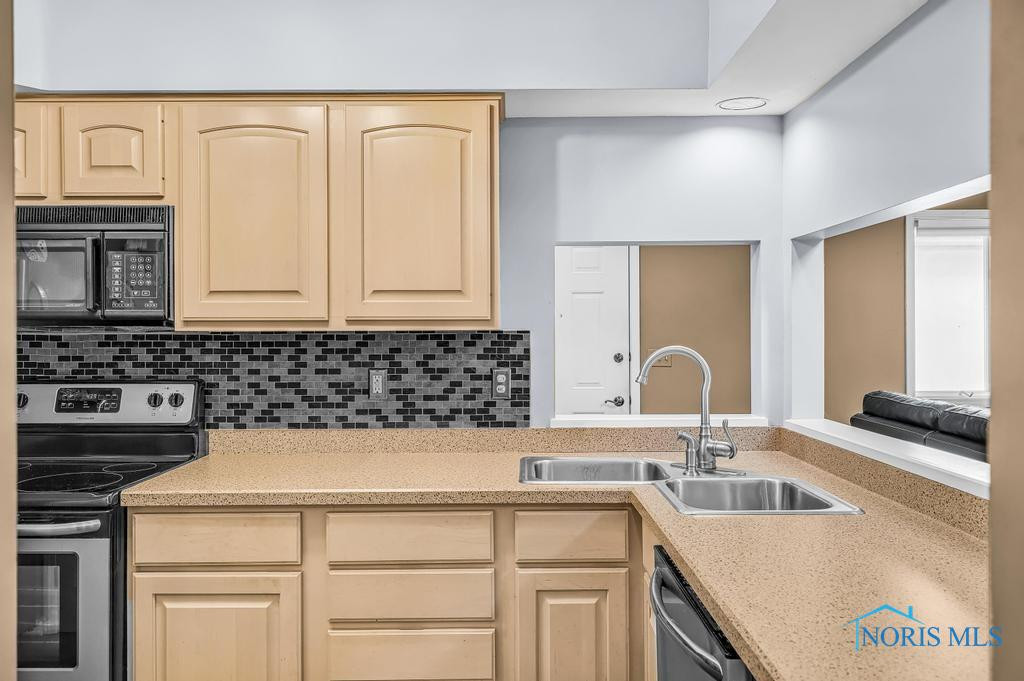 2154 The Bluffs, 2154