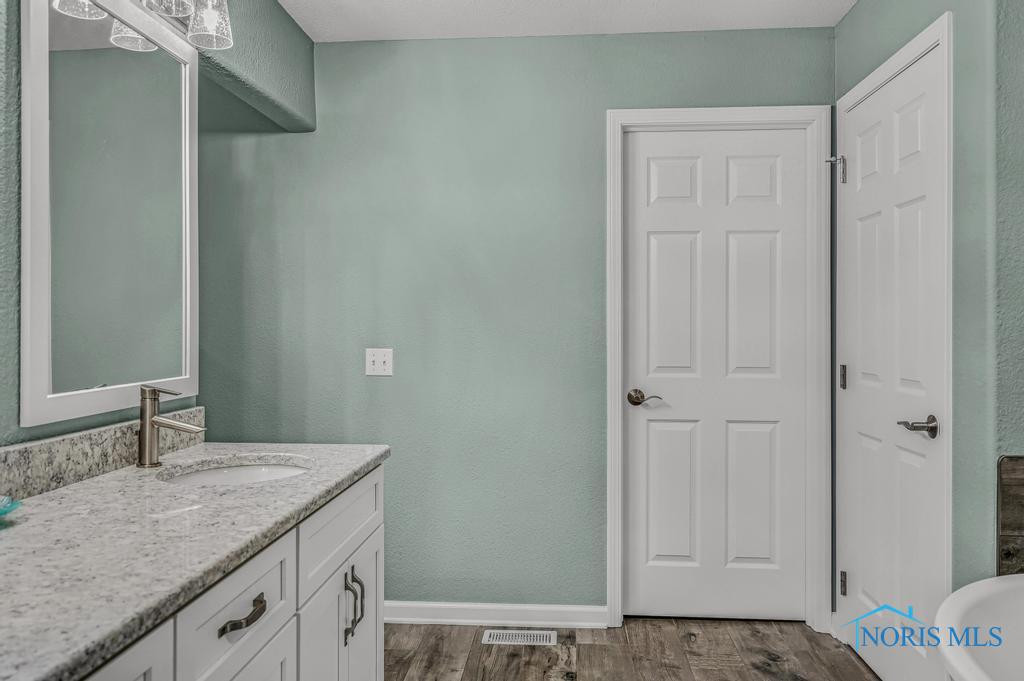 3245 Stone Quarry Boulevard