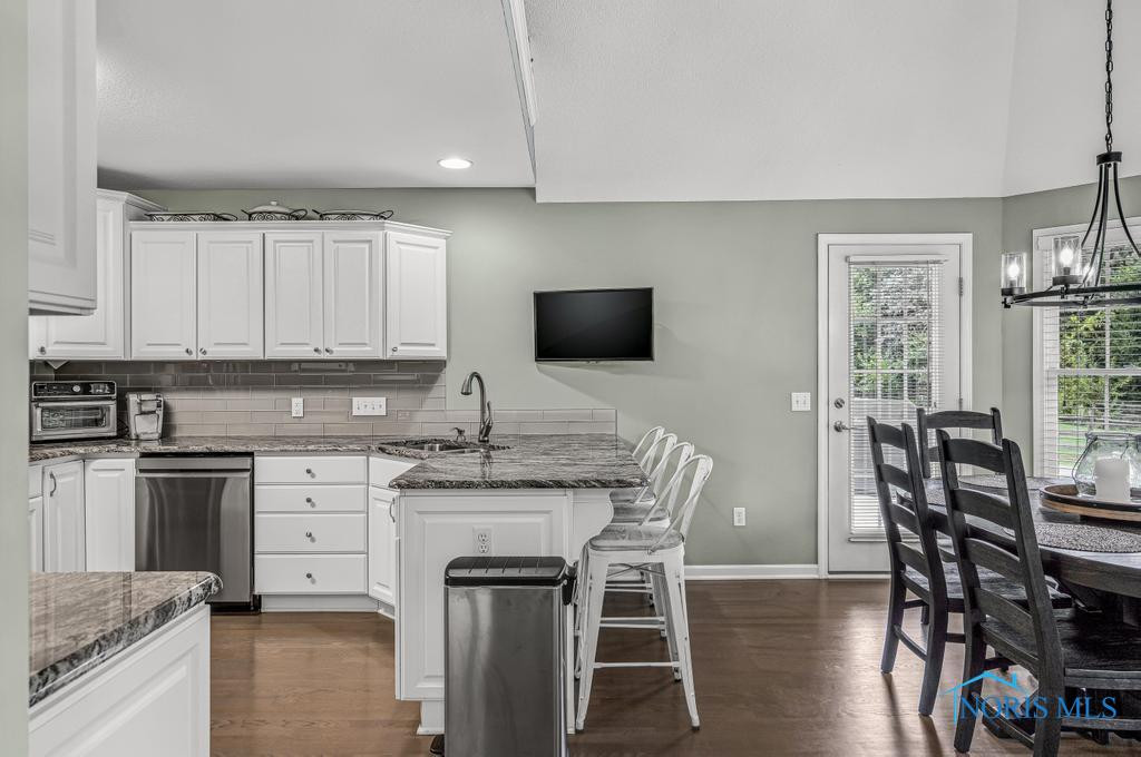 3245 Stone Quarry Boulevard