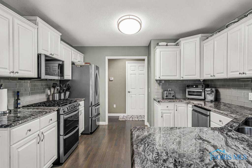 3245 Stone Quarry Boulevard