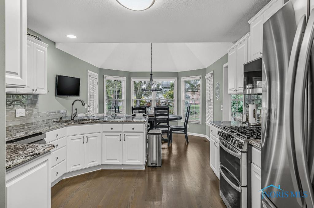 3245 Stone Quarry Boulevard