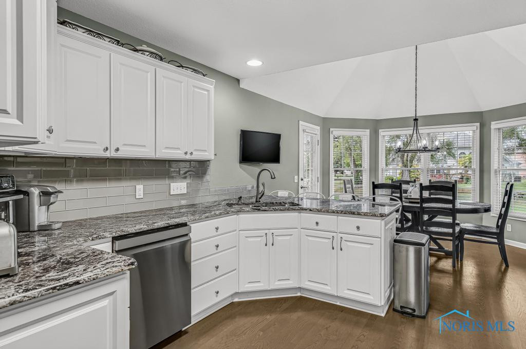 3245 Stone Quarry Boulevard