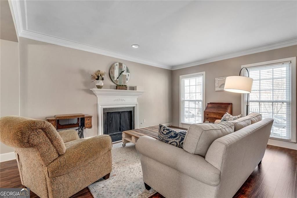 100 Mount Vernon Circle