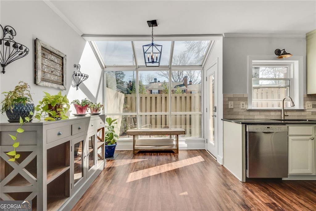 100 Mount Vernon Circle