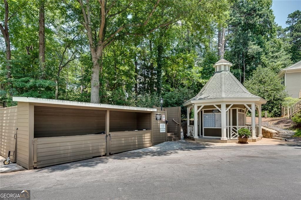 100 Mount Vernon Circle