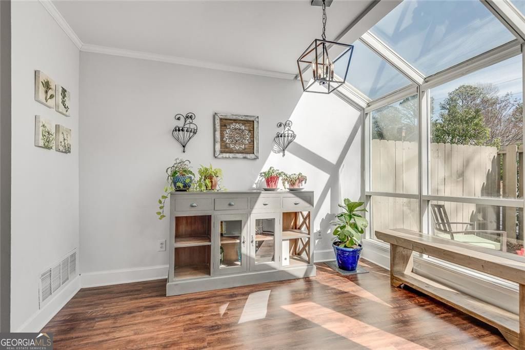 100 Mount Vernon Circle