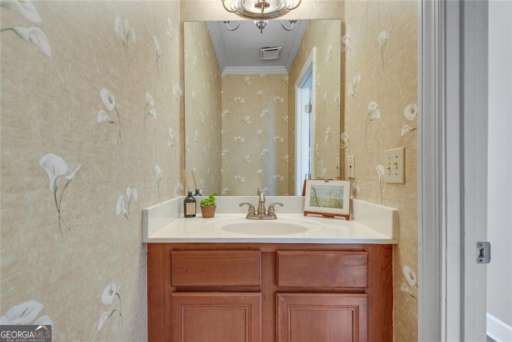 100 Mount Vernon Circle