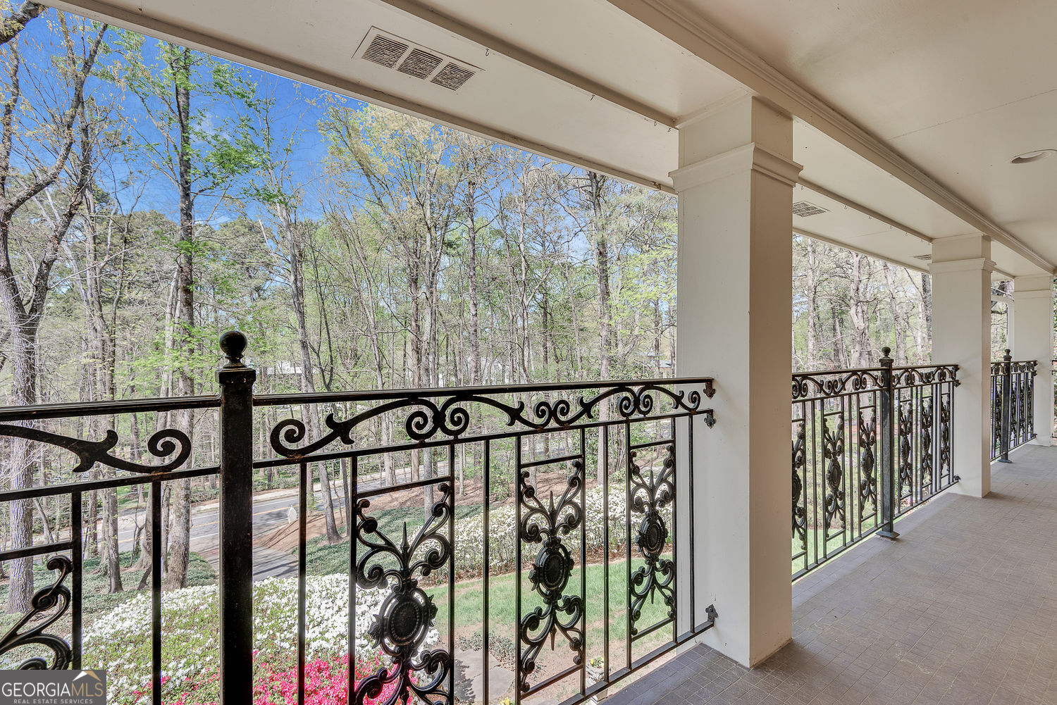 430 River Valley Road NW