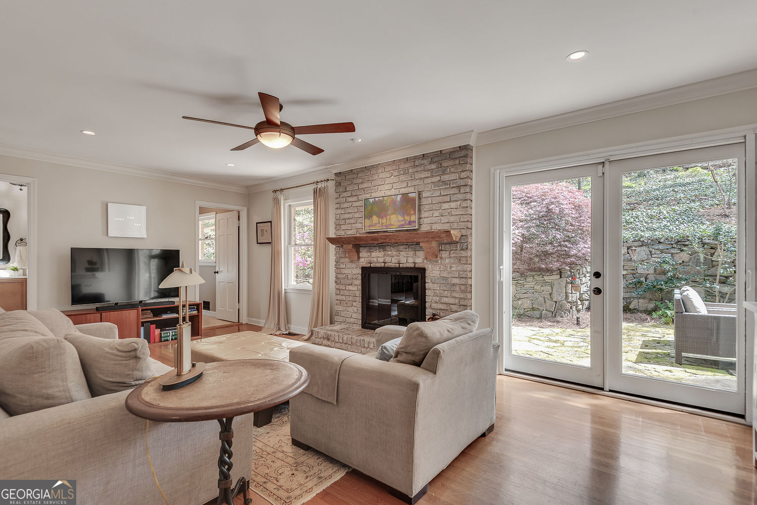 430 River Valley Road NW