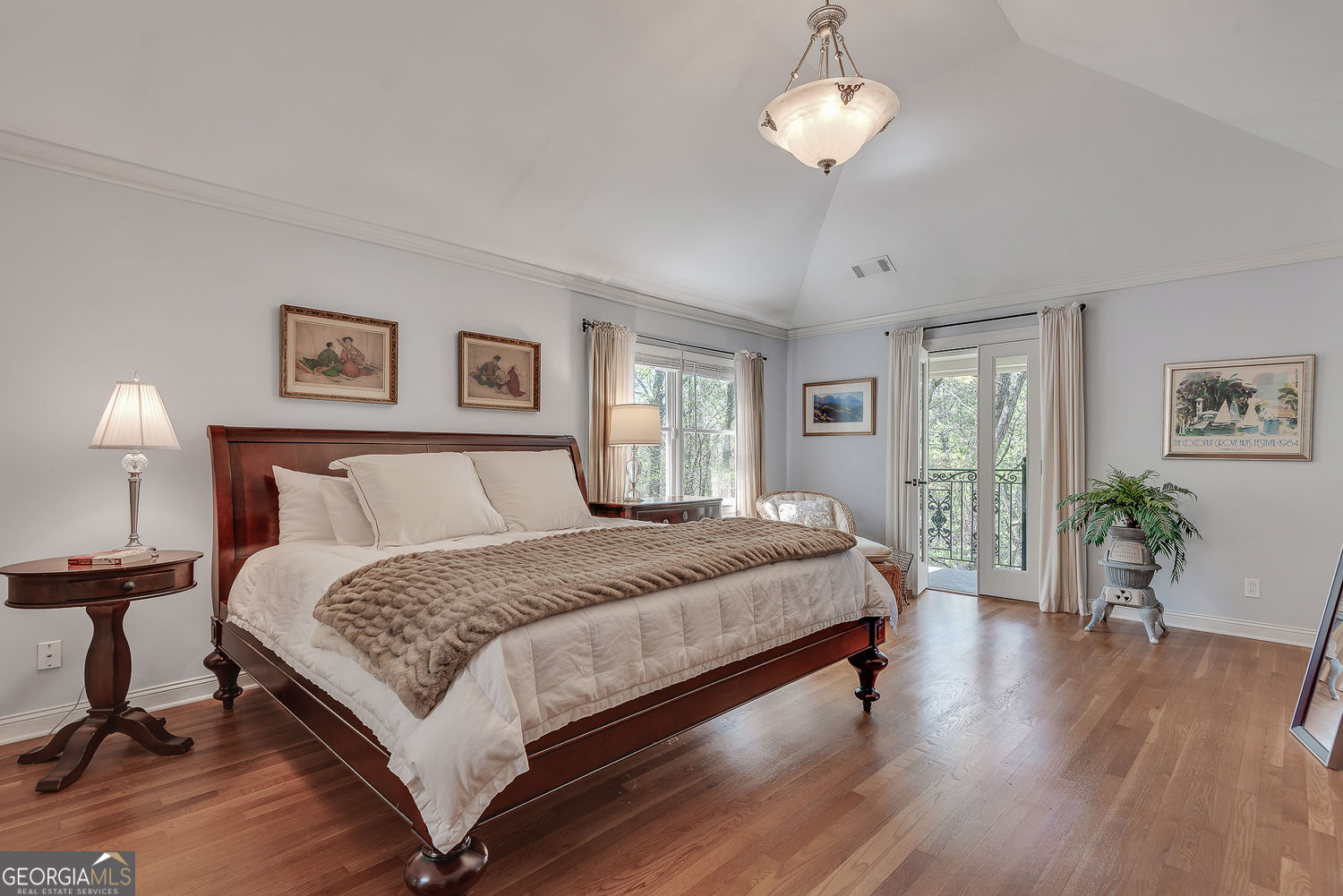 430 River Valley Road NW