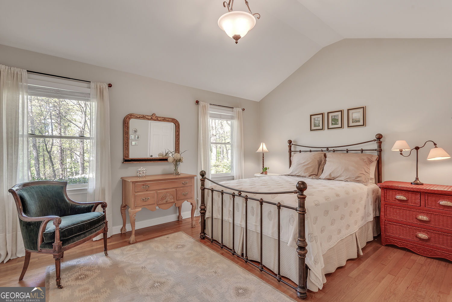 430 River Valley Road NW