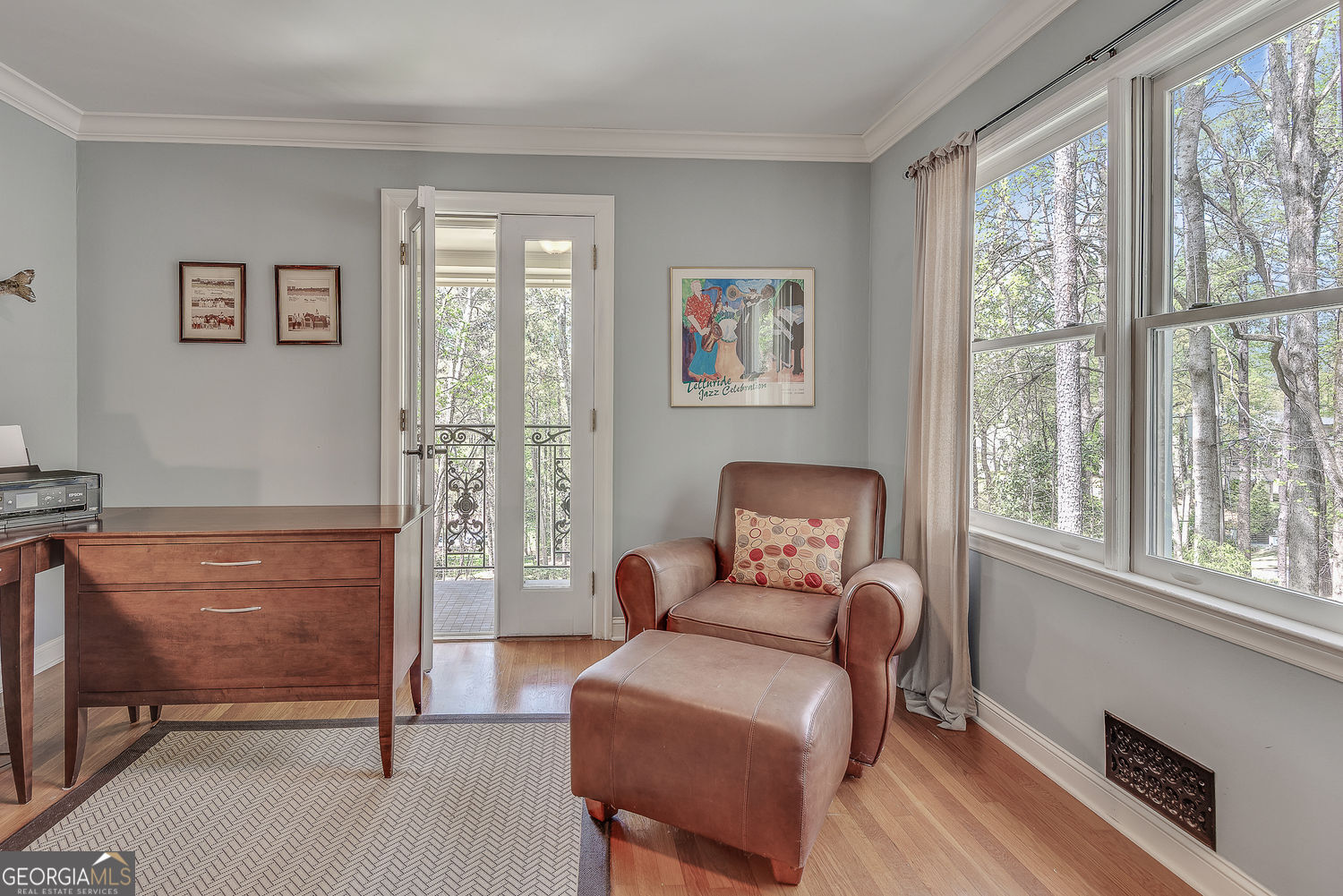 430 River Valley Road NW