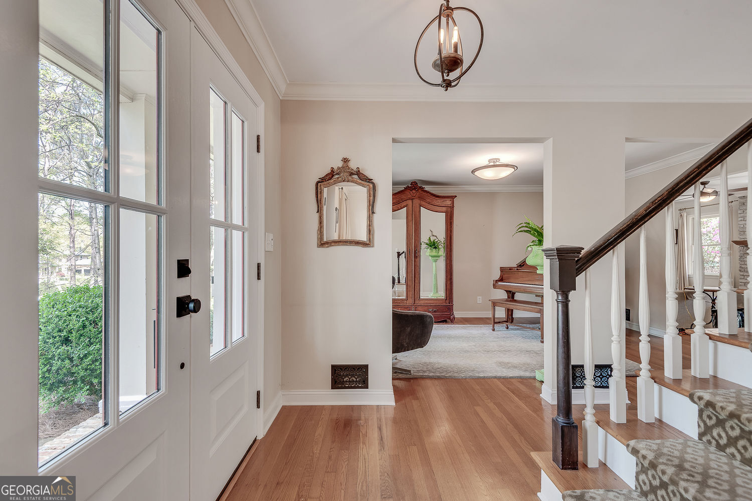 430 River Valley Road NW