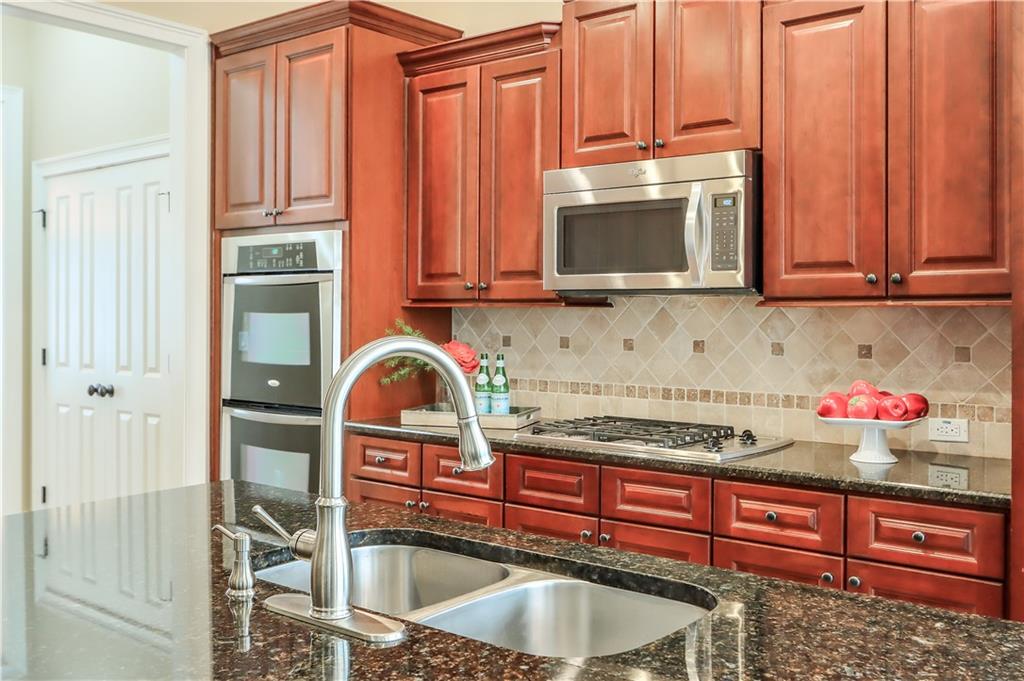 1008 Merrivale Chase