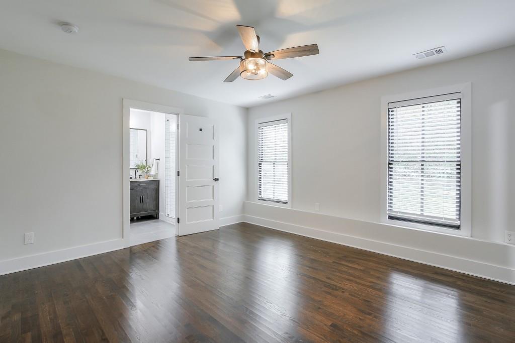 1476 Eason Street NW