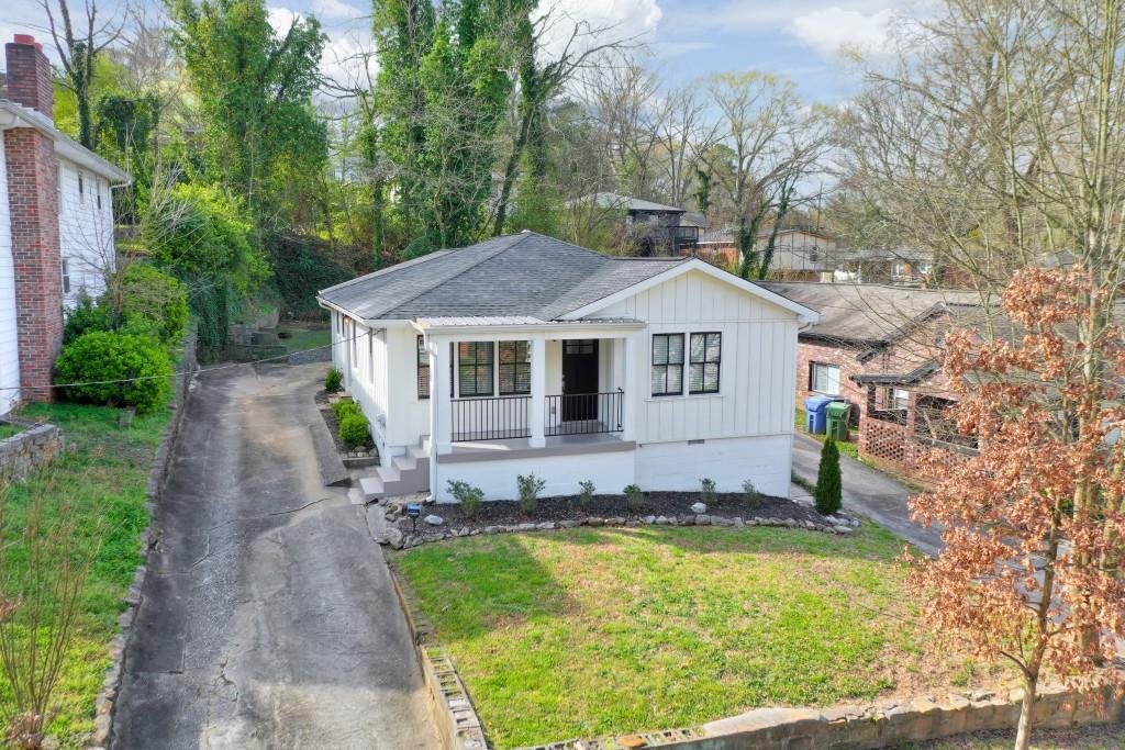 1476 Eason Street NW