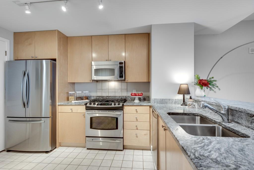 3338 Peachtree Road NE Unit 2402