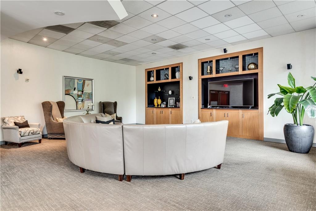 3338 Peachtree Road NE Unit 2402