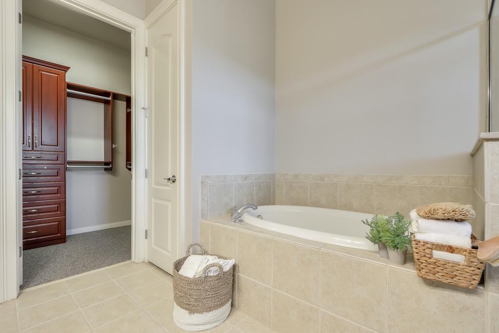 2300 Peachford Road Unit 3407