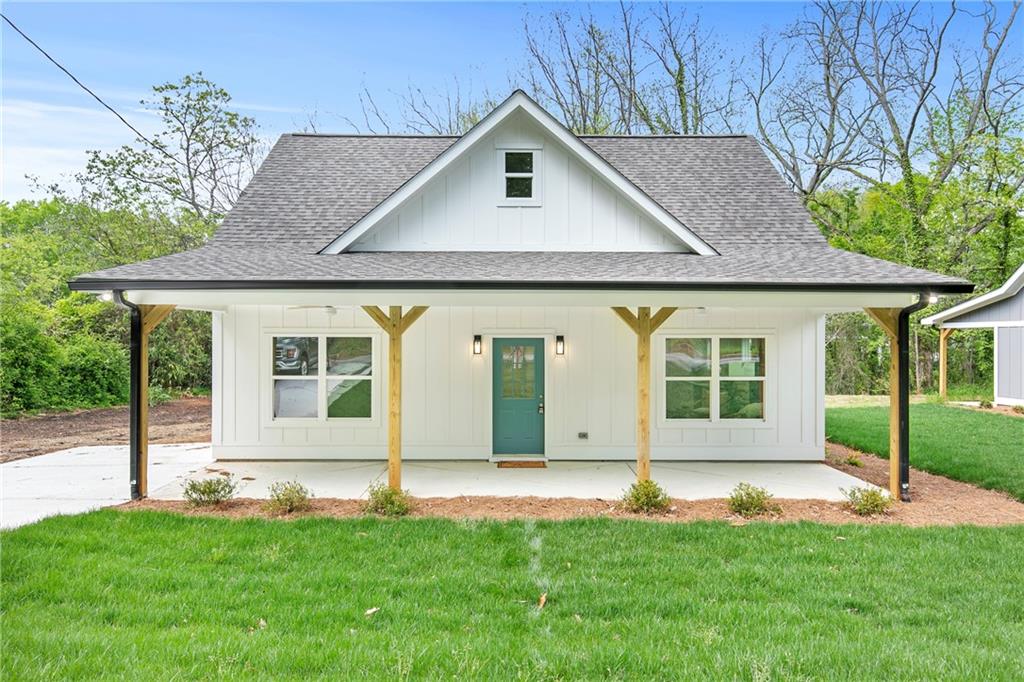 5224 W Mountain Street