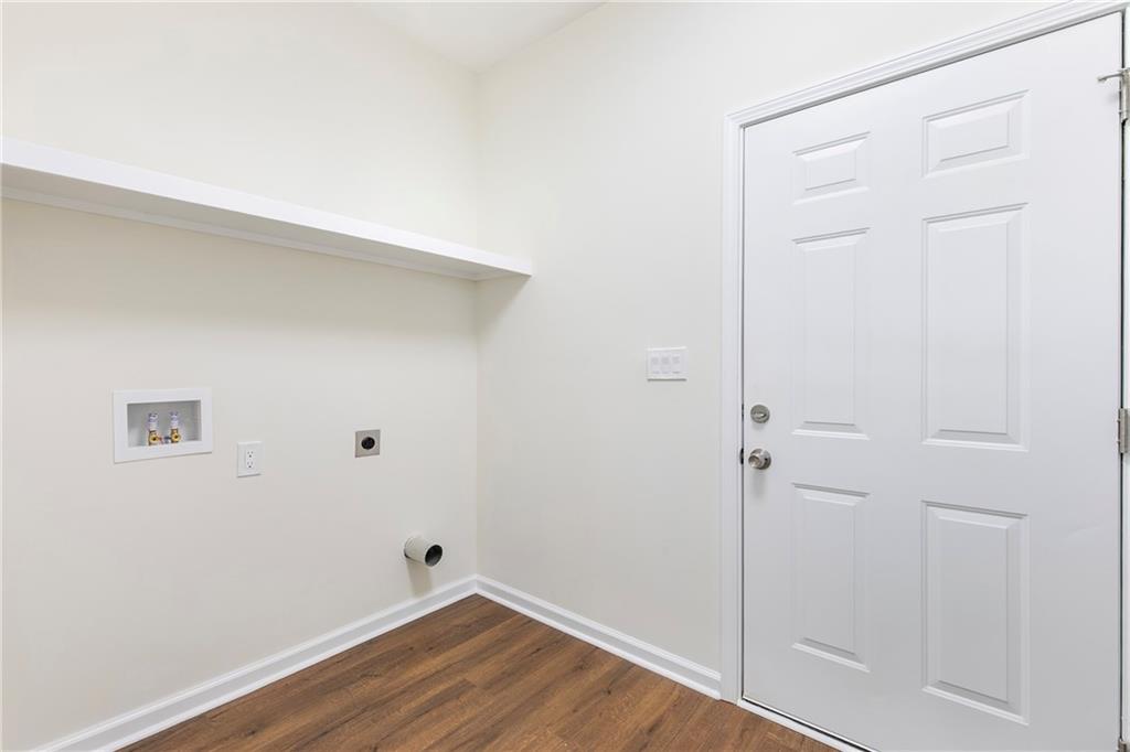 5224 W Mountain Street