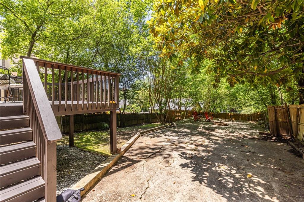 1055 Woodland Avenue SE