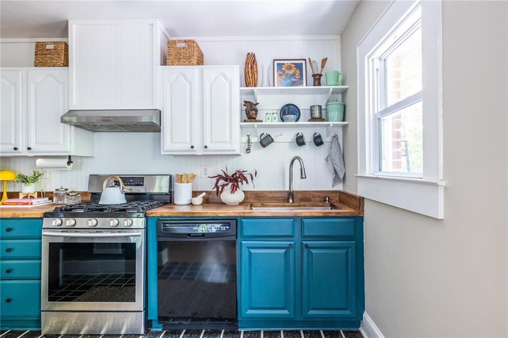 1055 Woodland Avenue SE