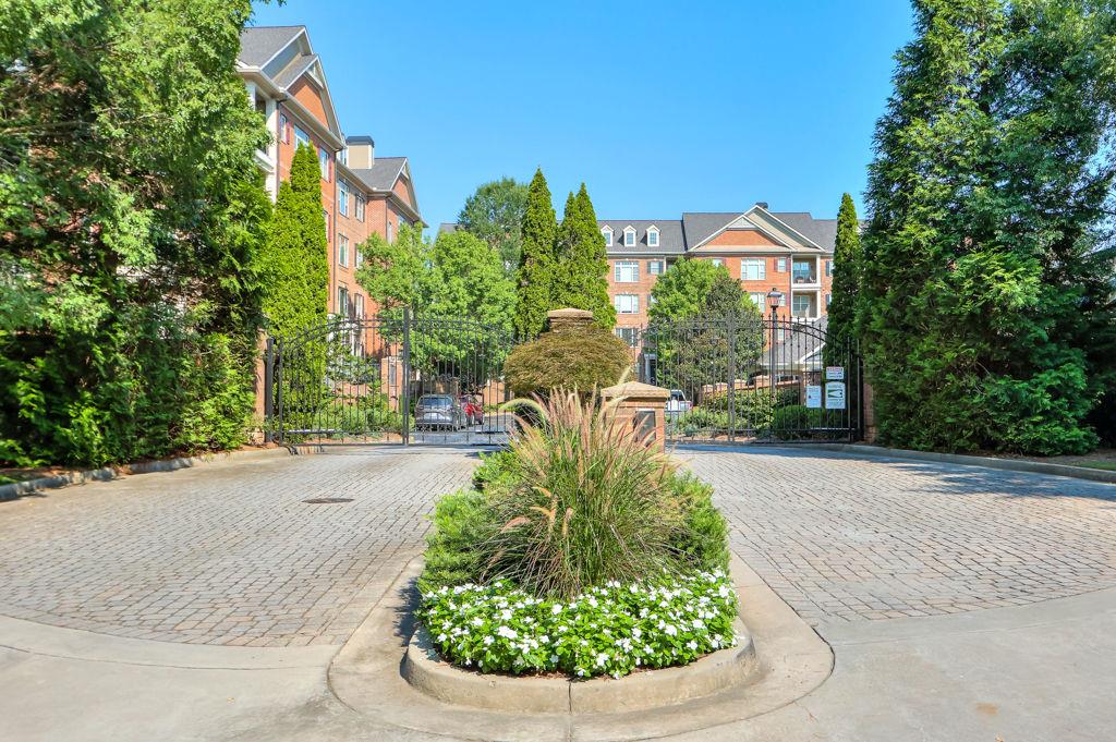 2300 Peachford Road Unit 4310