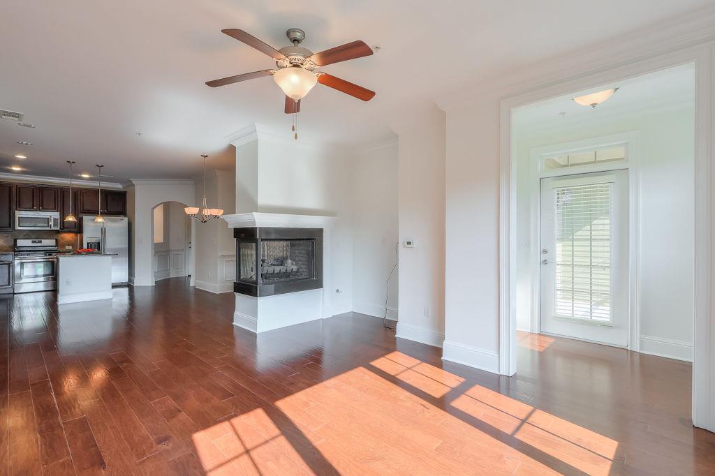 2300 Peachford Road Unit 4310