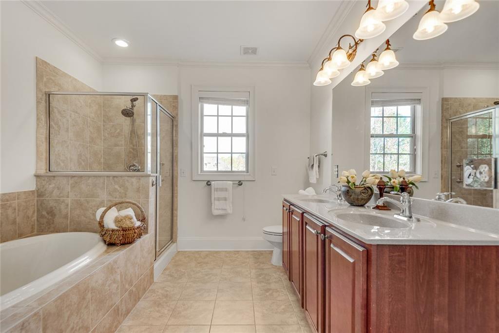 2300 Peachford Road Unit 2311