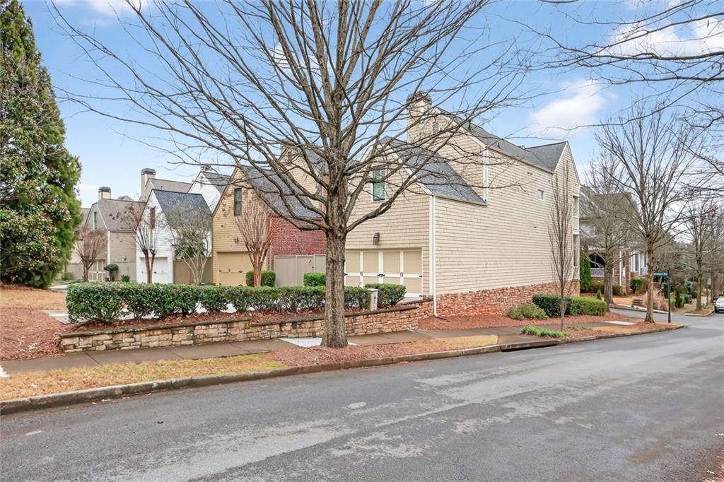 2066 Heathermere Way