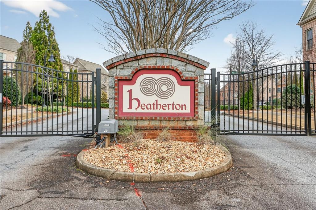 2066 Heathermere Way