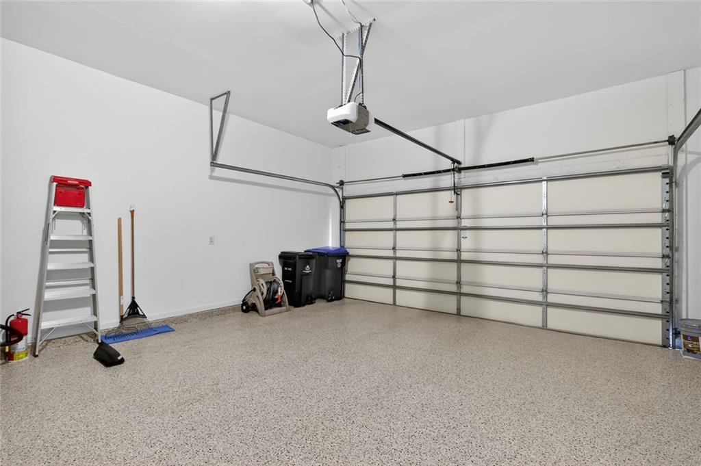 2066 Heathermere Way