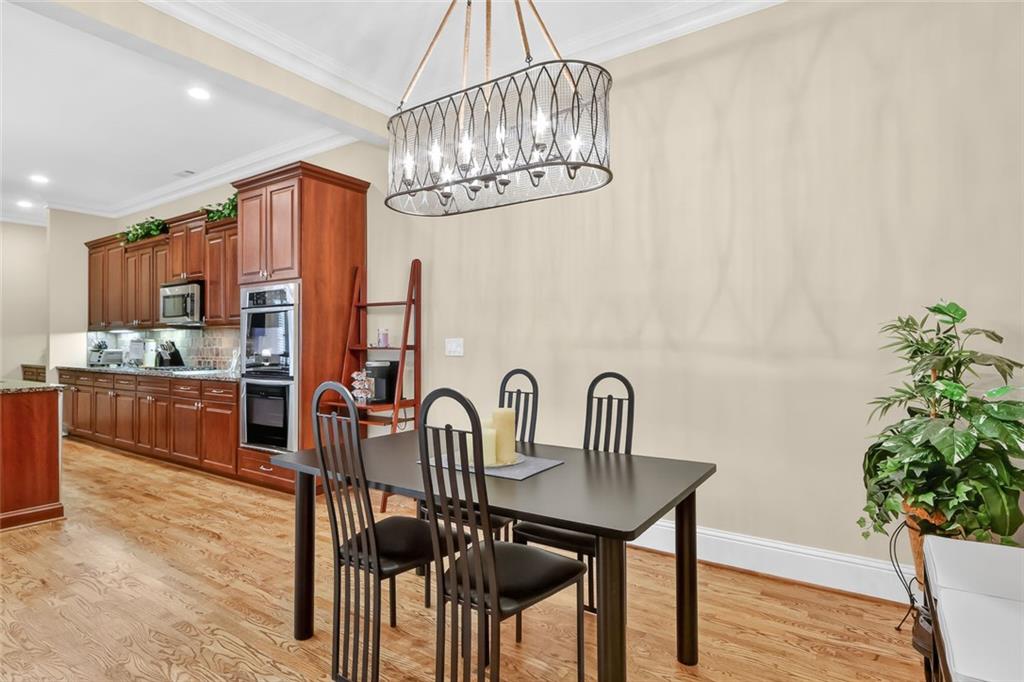 2066 Heathermere Way